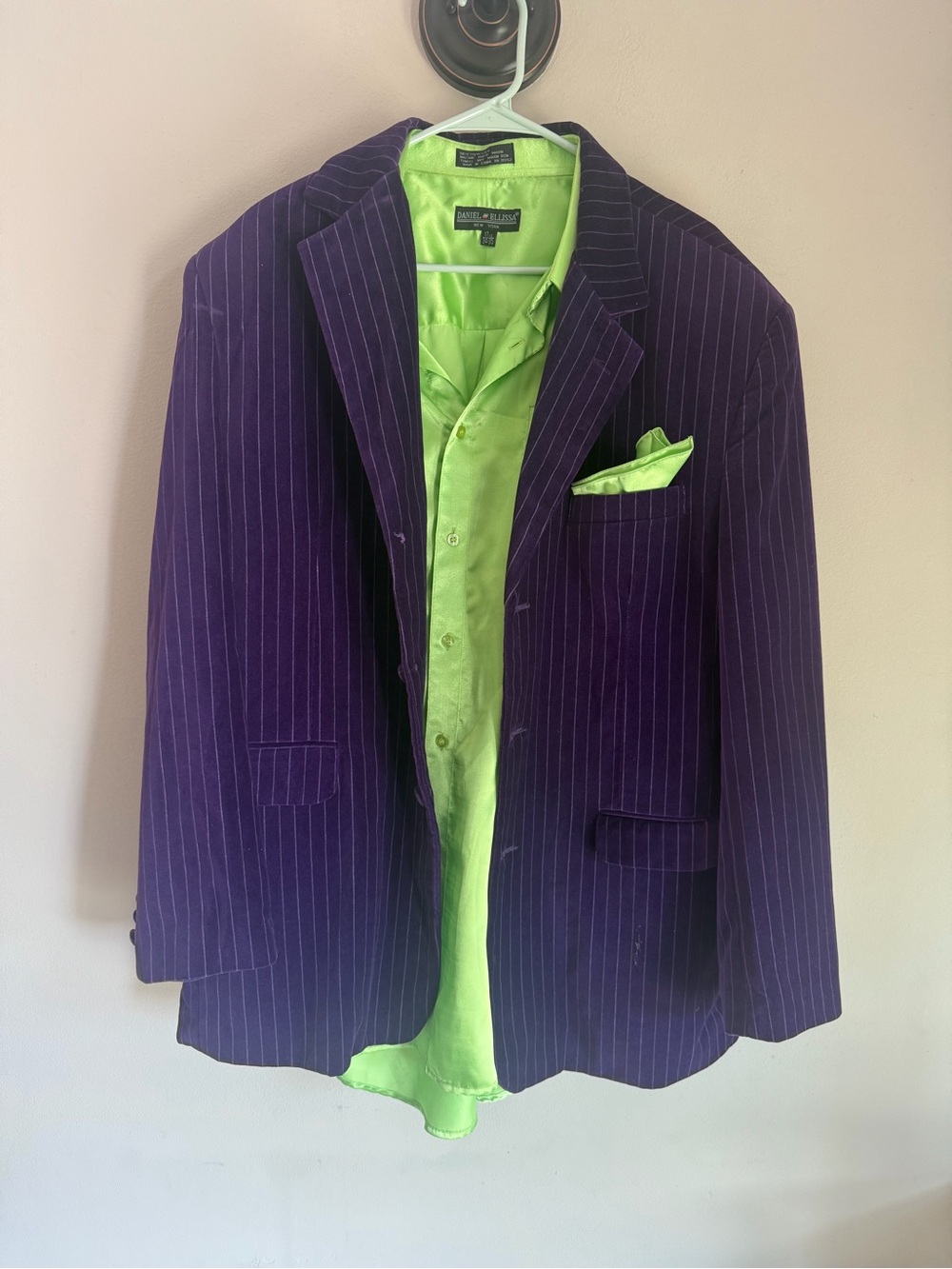 Paitano Purple Pinstripe Suit Jacket 44R & Daniel Ellissa Lime Shirt Set Cosplay